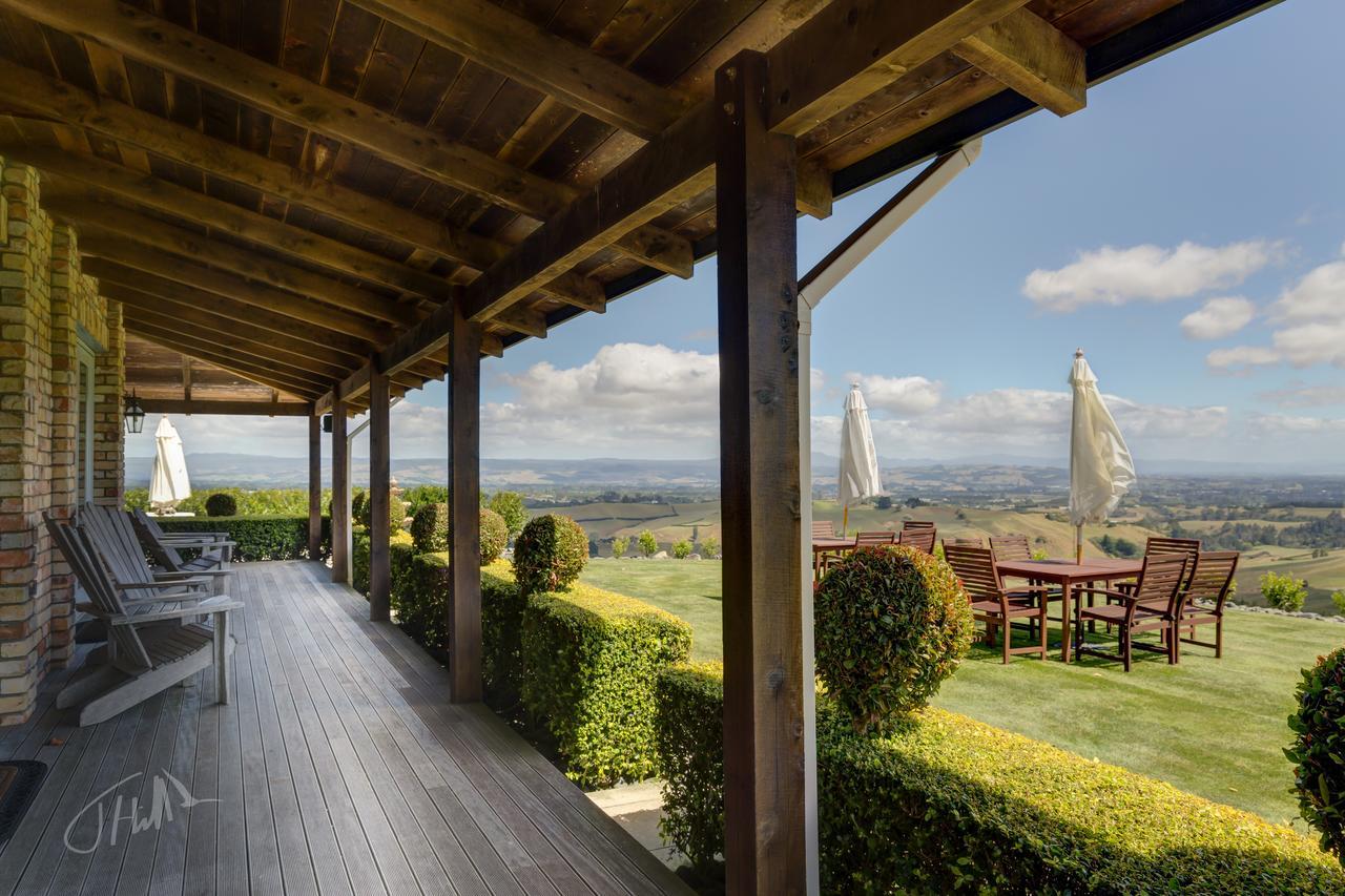 Eagle Ridge Lodge Тауранга Екстериор снимка