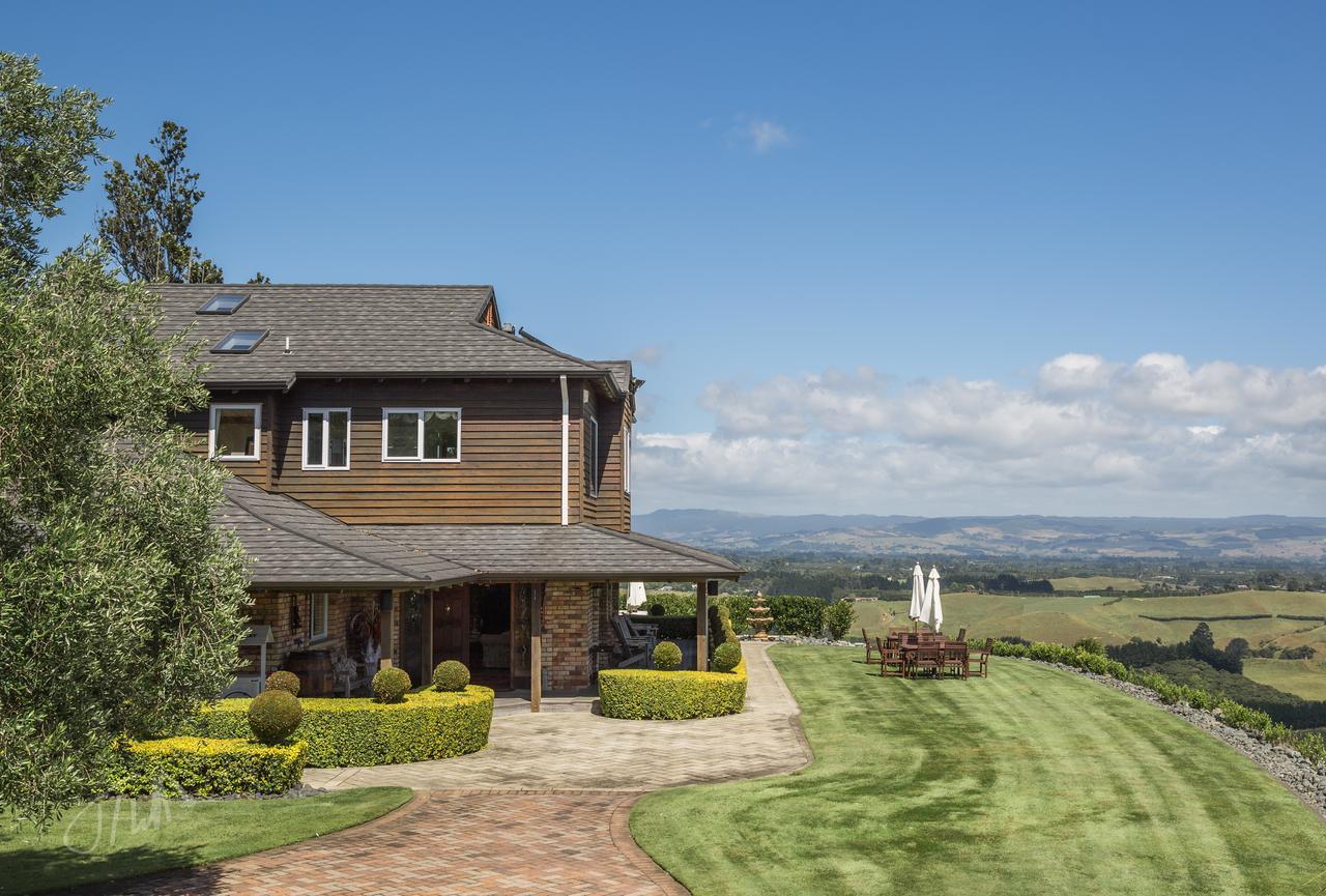 Eagle Ridge Lodge Тауранга Екстериор снимка